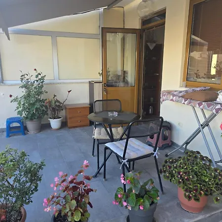 Saranda Beach Apartment Appartement *