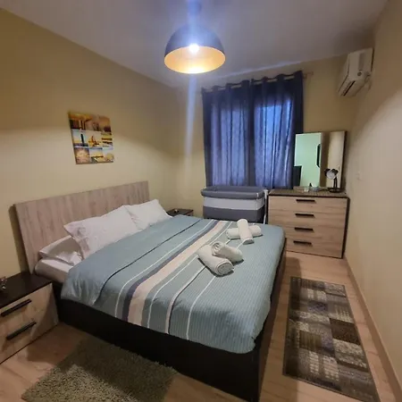 Saranda Beach Apartment * Σαράντα