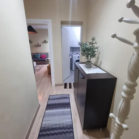 Saranda Beach Apartment Appartamento Sarandë