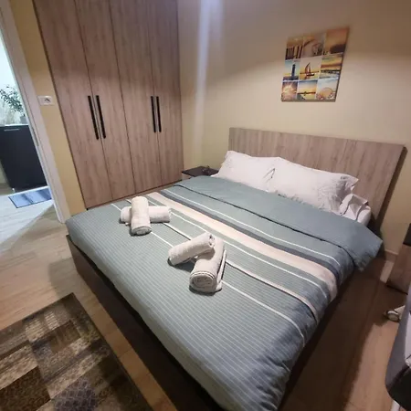 Saranda Beach Apartment Σαράντα