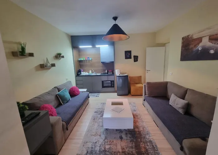 Saranda Beach Apartment Appartamento *